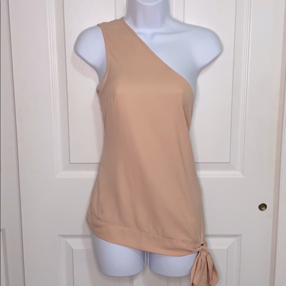 One Shoulder Top
